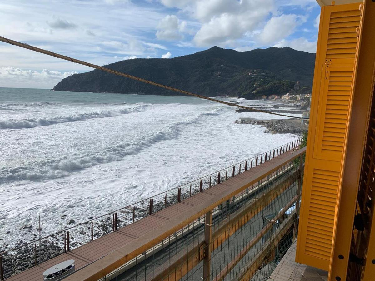 M'Illumino D'Immenso - Moneglia Apartments Экстерьер фото