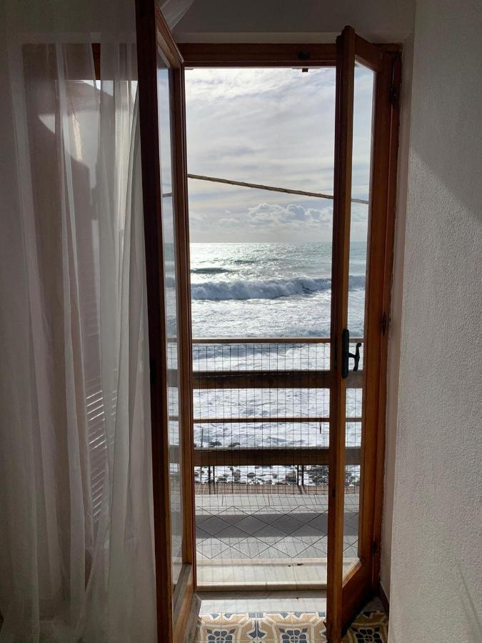 M'Illumino D'Immenso - Moneglia Apartments Экстерьер фото