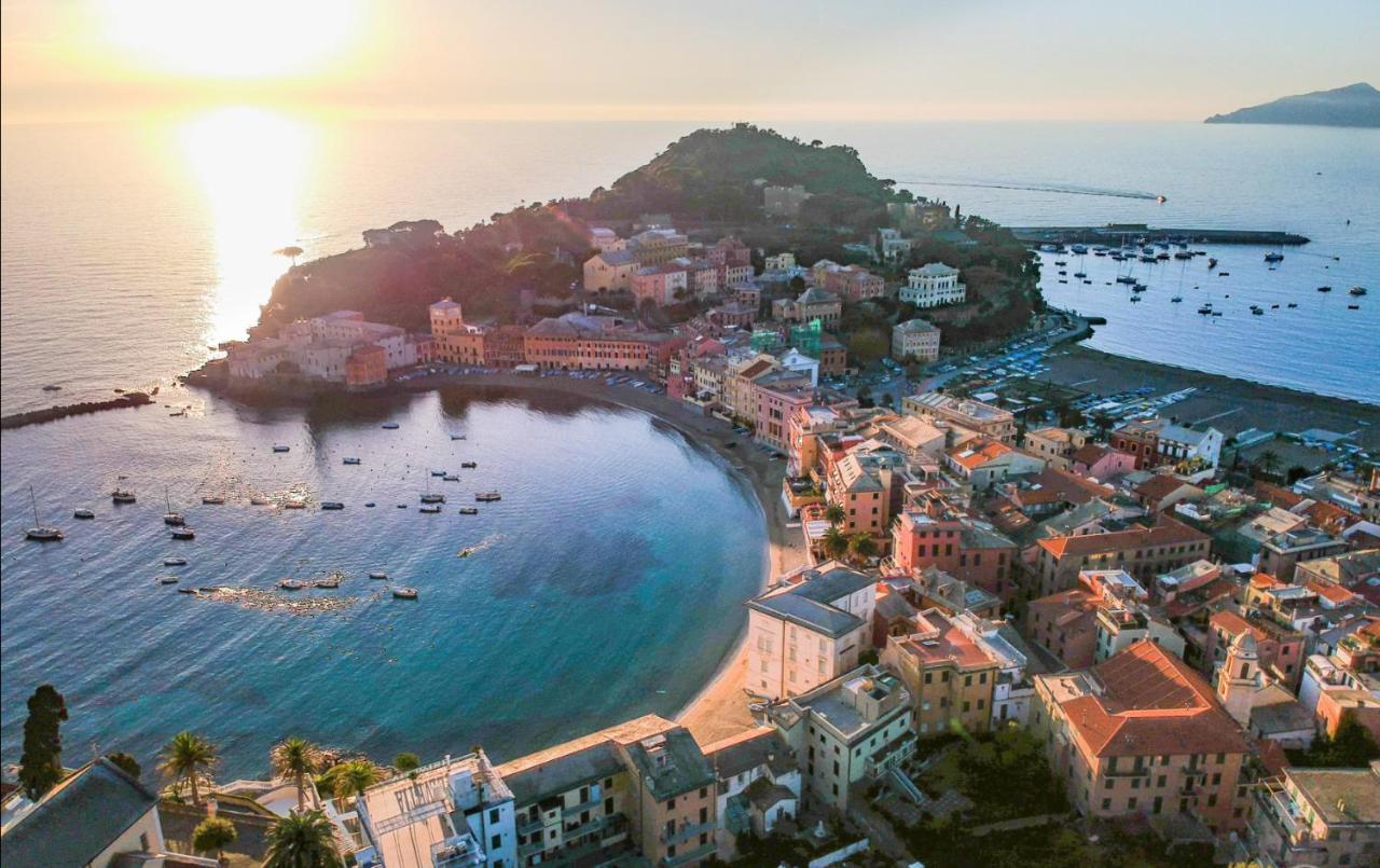 M'Illumino D'Immenso - Moneglia Apartments Экстерьер фото
